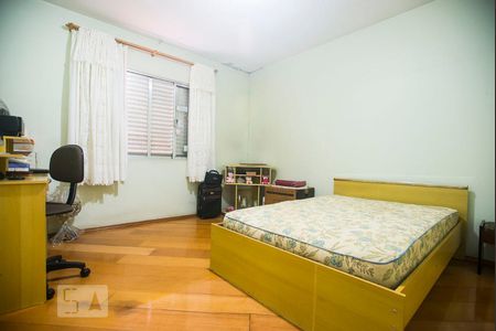 Quarto de casa à venda com 3 quartos, 200m² em Vila Miriam, São Paulo