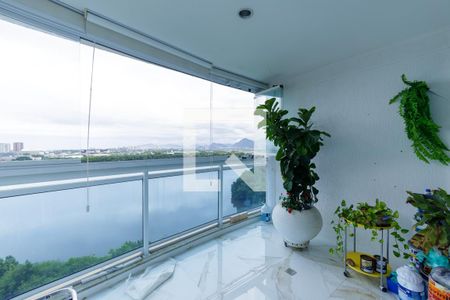 Varanda de apartamento à venda com 2 quartos, 119m² em Barra da Tijuca, Rio de Janeiro