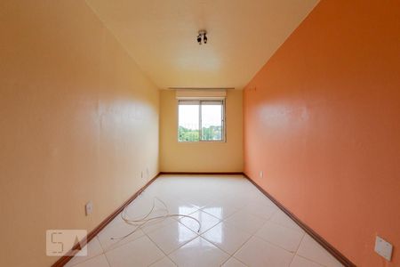 Sala de apartamento para alugar com 3 quartos, 72m² em Jardim Itu-sabará, Porto Alegre