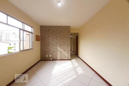 Sala de apartamento para alugar com 3 quartos, 75m² em Todos Os Santos, Rio de Janeiro