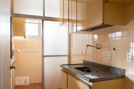 Cozinha de apartamento para alugar com 1 quarto, 45m² em Vila Clementino, São Paulo