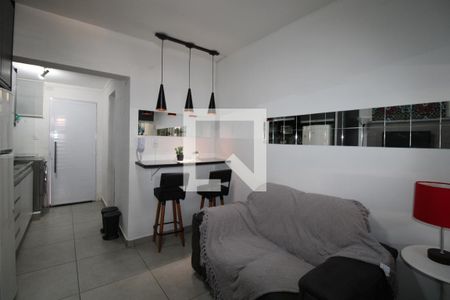 Sala de kitnet/studio para alugar com 1 quarto, 35m² em Centro, Campinas