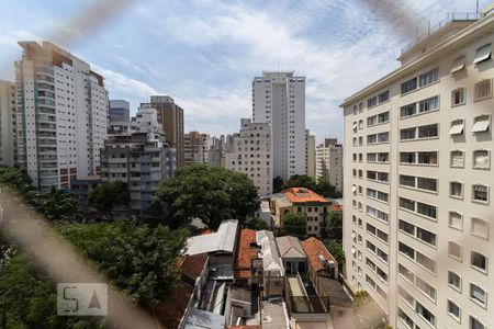 Vista de apartamento para alugar com 2 quartos, 110m² em Cerqueira César, São Paulo