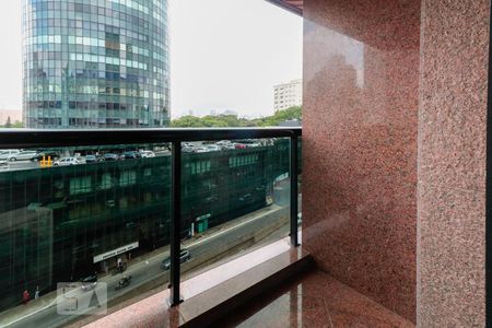 Varanda de kitnet/studio à venda com 1 quarto, 42m² em Jardim Paulistano, São Paulo