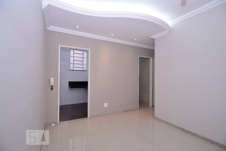 Sala de apartamento à venda com 2 quartos, 45m² em Itapoã, Belo Horizonte