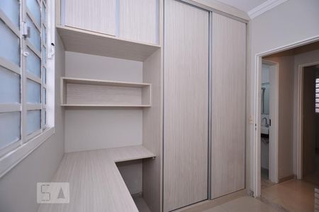 Quarto 2 de apartamento à venda com 2 quartos, 45m² em Itapoã, Belo Horizonte