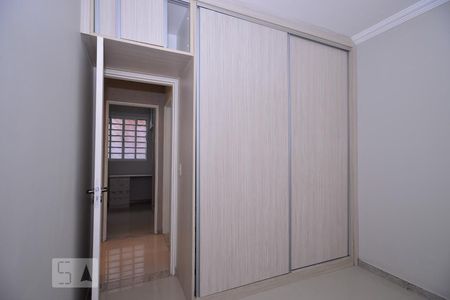 Quarto 1 de apartamento à venda com 2 quartos, 45m² em Itapoã, Belo Horizonte