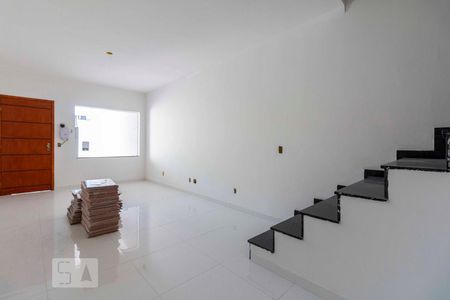 Sala de casa à venda com 3 quartos, 120m² em Jardim Santa Maria, São Paulo