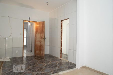 Quarto / Sala de kitnet/studio para alugar com 1 quarto, 25m² em Vargem Pequena, Rio de Janeiro