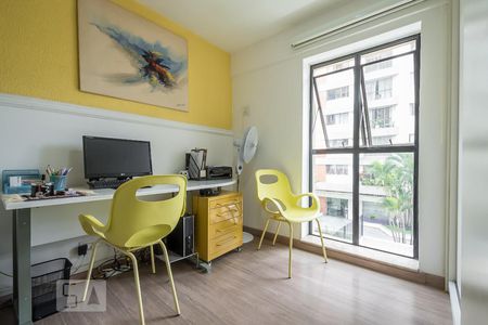 Quarto 1 de apartamento à venda com 3 quartos, 98m² em Jardim Marajoara, São Paulo