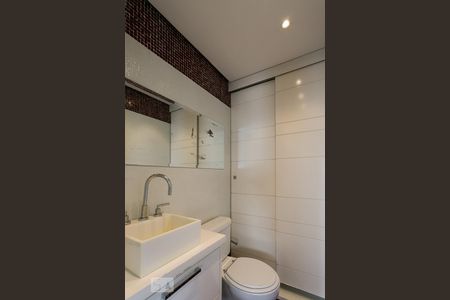 Lavabo de apartamento para alugar com 2 quartos, 70m² em Santa Cecilia, São Paulo