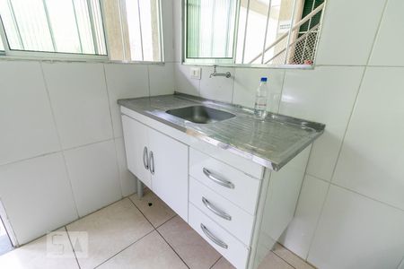 Cozinha de kitnet/studio para alugar com 1 quarto, 20m² em Penha de França, São Paulo