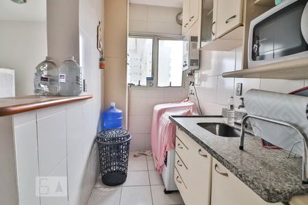 Cozinha de kitnet/studio para alugar com 1 quarto, 37m² em Consolação, São Paulo