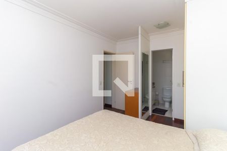 Suíte 1 de apartamento para alugar com 2 quartos, 70m² em Cambuci, São Paulo