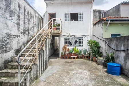 Fachada de casa à venda com 2 quartos, 250m² em Quarta Parada, São Paulo