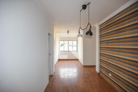 Sala de apartamento para alugar com 2 quartos, 55m² em Jardim das Palmas, São Paulo