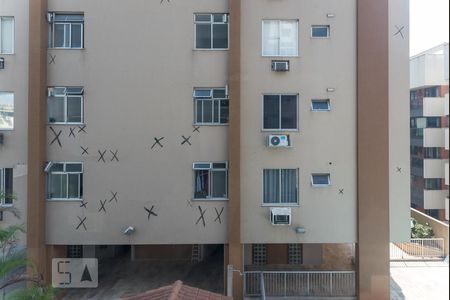 Vista do Quarto 1 de apartamento para alugar com 3 quartos, 103m² em Tijuca, Rio de Janeiro