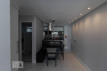 Sala de apartamento para alugar com 2 quartos, 61m² em Campo Belo, São Paulo