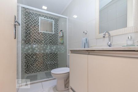 Apartamento à venda com 75m², 3 quartos e 2 vagas Apartamento à venda com 75m², 3 quartos e 2 vagasBanheiro