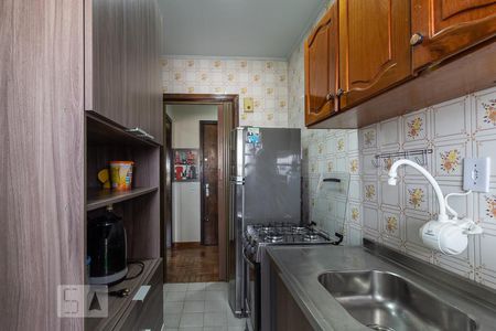 Cozinha de apartamento à venda com 1 quarto, 50m² em Vila Ipiranga, Porto Alegre