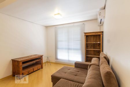 Sala de apartamento para alugar com 3 quartos, 100m² em Boa Vista, Porto Alegre