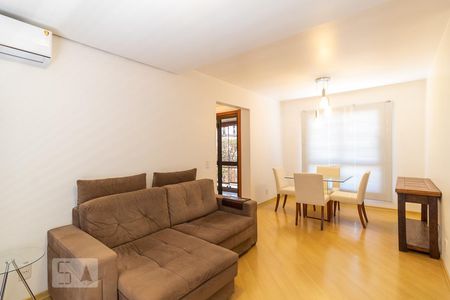 Sala de apartamento para alugar com 3 quartos, 100m² em Boa Vista, Porto Alegre