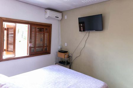 Casa à venda com 220m², 4 quartos e 3 vagas Casa à venda com 220m², 4 quartos e 3 vagasQuarto 3 - Suíte