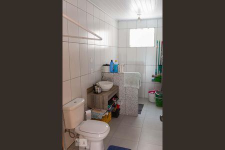 Casa à venda com 220m², 4 quartos e 3 vagas Casa à venda com 220m², 4 quartos e 3 vagasÁrea de Serviço