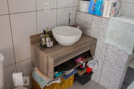 Casa à venda com 220m², 4 quartos e 3 vagas Casa à venda com 220m², 4 quartos e 3 vagasÁrea de Serviço