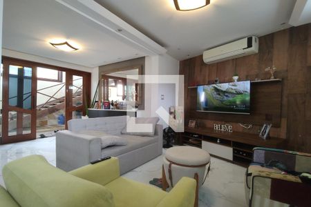 Sala  de casa de condomínio para alugar com 2 quartos, 200m² em Freguesia (jacarepaguá), Rio de Janeiro