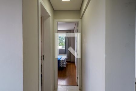 Corredor de apartamento para alugar com 1 quarto, 40m² em Jardim das Américas, Curitiba