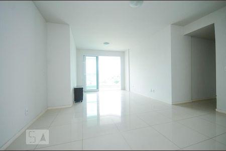 Sala de apartamento à venda com 3 quartos, 114m² em Icaraí, Niterói