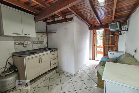 Sala e cozinha de kitnet/studio para alugar com 1 quarto, 16m² em Vicentina, São Leopoldo