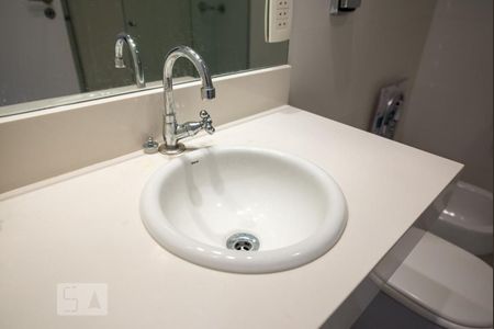 Apartamento para alugar com 90m², 2 quartos e 1 vaga Apartamento para alugar com 90m², 2 quartos e 1 vagaBanheiro 1