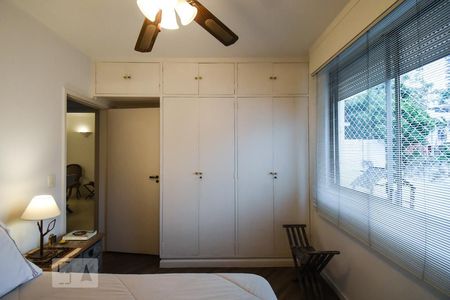 Quarto 1 de apartamento à venda com 2 quartos, 98m² em Pinheiros, São Paulo