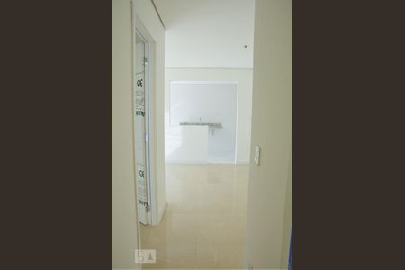 Corredor de apartamento para alugar com 2 quartos, 64m² em Jacarepaguá, Rio de Janeiro