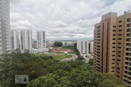 Vista da Rua de apartamento à venda com 1 quarto, 82m² em Vila Suzana, São Paulo