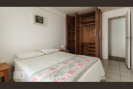 Quarto de kitnet/studio para alugar com 1 quarto, 43m² em Barra da Tijuca, Rio de Janeiro