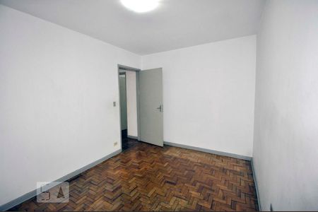 Quarto 2 de apartamento para alugar com 2 quartos, 80m² em Vila Osasco, Osasco