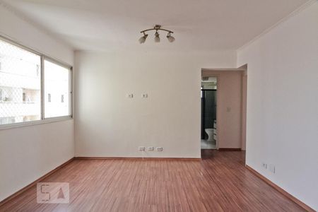 Sala de apartamento para alugar com 3 quartos, 58m² em Jardim das Laranjeiras, São Paulo