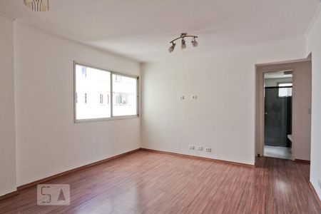 Sala de apartamento para alugar com 3 quartos, 58m² em Jardim das Laranjeiras, São Paulo