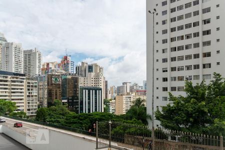 Vista da sacada de apartamento à venda com 1 quarto, 40m² em Bela Vista, São Paulo