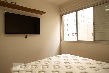 Quarto 2 de apartamento para alugar com 2 quartos, 53m² em Vila Olímpia, São Paulo