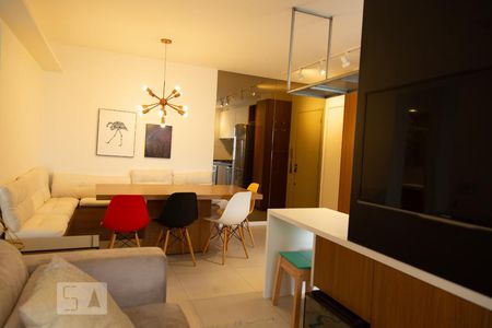 Sala de apartamento à venda com 2 quartos, 53m² em Vila Olímpia, São Paulo