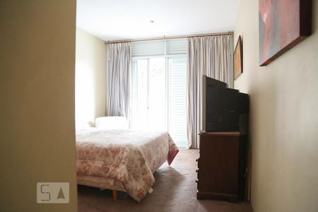 Quarto de apartamento à venda com 3 quartos, 245m² em Vila Alexandria, São Paulo