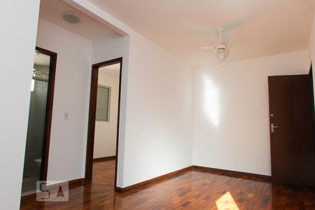 Sala de apartamento para alugar com 2 quartos, 58m² em Buritis, Belo Horizonte