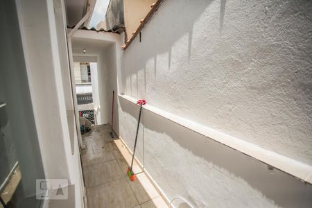 Vista do Quarto / Cozinha de kitnet/studio para alugar com 1 quarto, 22m² em Parque Imperial, São Paulo