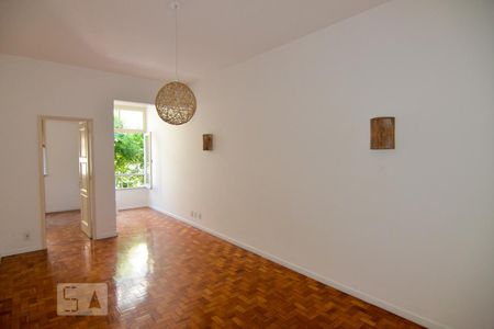 Sala de apartamento para alugar com 2 quartos, 70m² em Flamengo, Rio de Janeiro