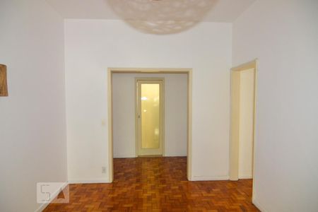 Sala de apartamento para alugar com 2 quartos, 70m² em Flamengo, Rio de Janeiro