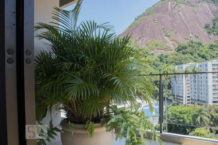 Varanda da sala de apartamento para alugar com 2 quartos, 160m² em Cosme Velho, Rio de Janeiro